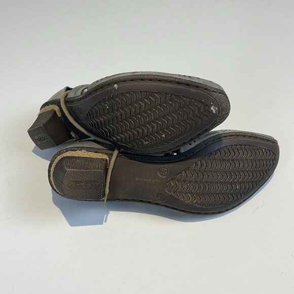 Rieker Anti-Stress Lace-Up Mary Jane Pumps in Grey/Brown - Size 39 (US 8) - Picture 6 of 7